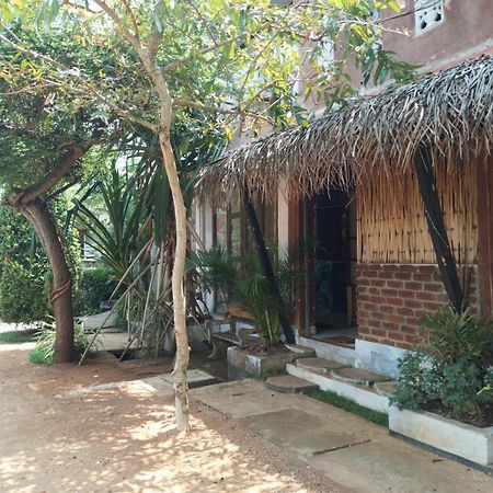 Lucky Holiday Home Anuradhápura Exteriér fotografie